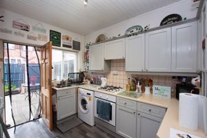 Kitchen- click for photo gallery